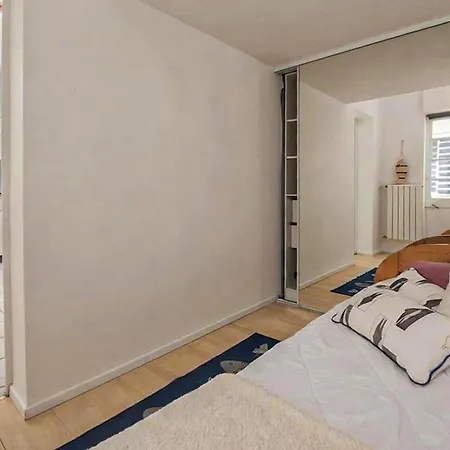 Charmante Maison Proche Сasa de vacaciones